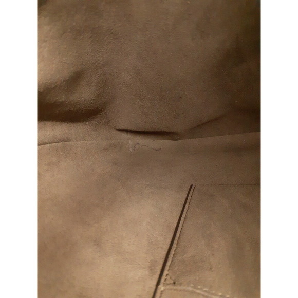 Gucci Signature Leather Messenger Bag Shoulder - Picture 7 of 9